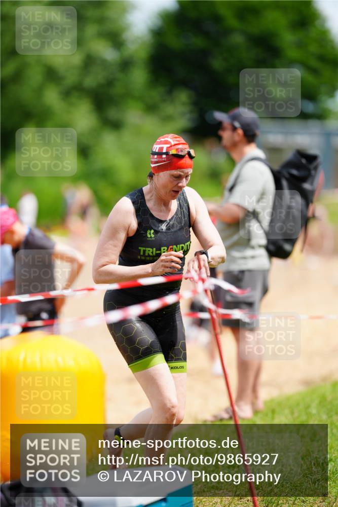 21.06.2026 - 29. Vierlanden-Triathlon LAZAROV Photography http://msf.ph/oto/9865927 21.06.2026 13:18:23 Schwimmen 1125 meine-sportfotos.de
