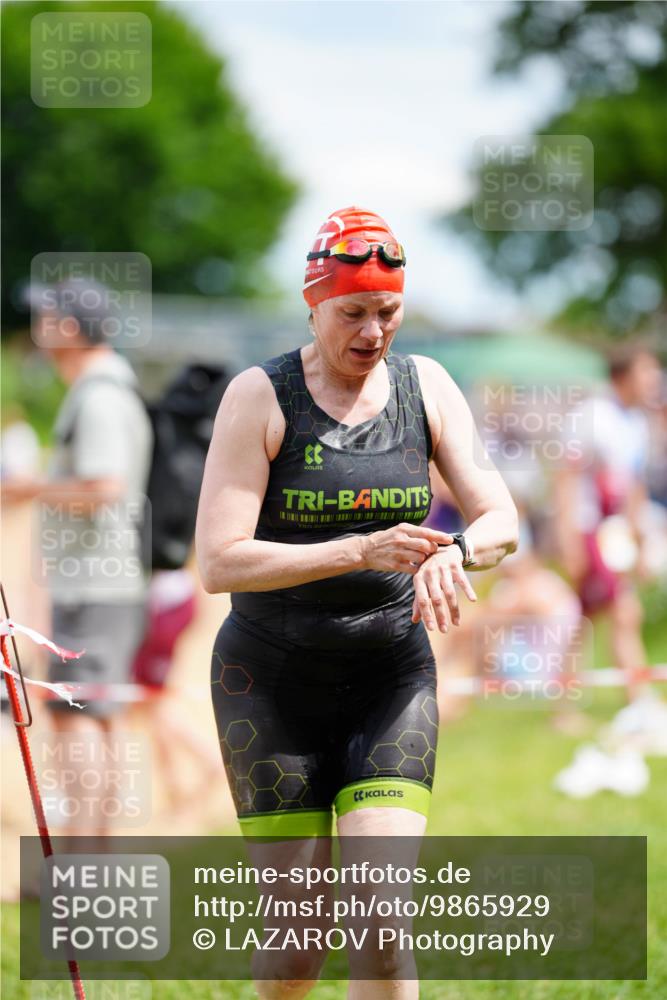21.06.2026 - 29. Vierlanden-Triathlon LAZAROV Photography http://msf.ph/oto/9865929 21.06.2026 13:18:24 Schwimmen 1125 meine-sportfotos.de