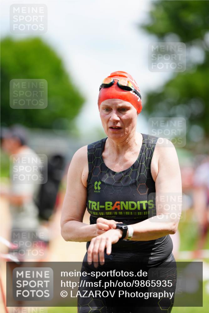 21.06.2026 - 29. Vierlanden-Triathlon LAZAROV Photography http://msf.ph/oto/9865935 21.06.2026 13:18:25 Schwimmen 1125 meine-sportfotos.de
