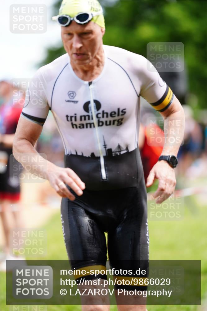 21.06.2026 - 29. Vierlanden-Triathlon LAZAROV Photography http://msf.ph/oto/9866029 21.06.2026 13:24:18 Schwimmen 1094, 1187, 1195, 1221 meine-sportfotos.de