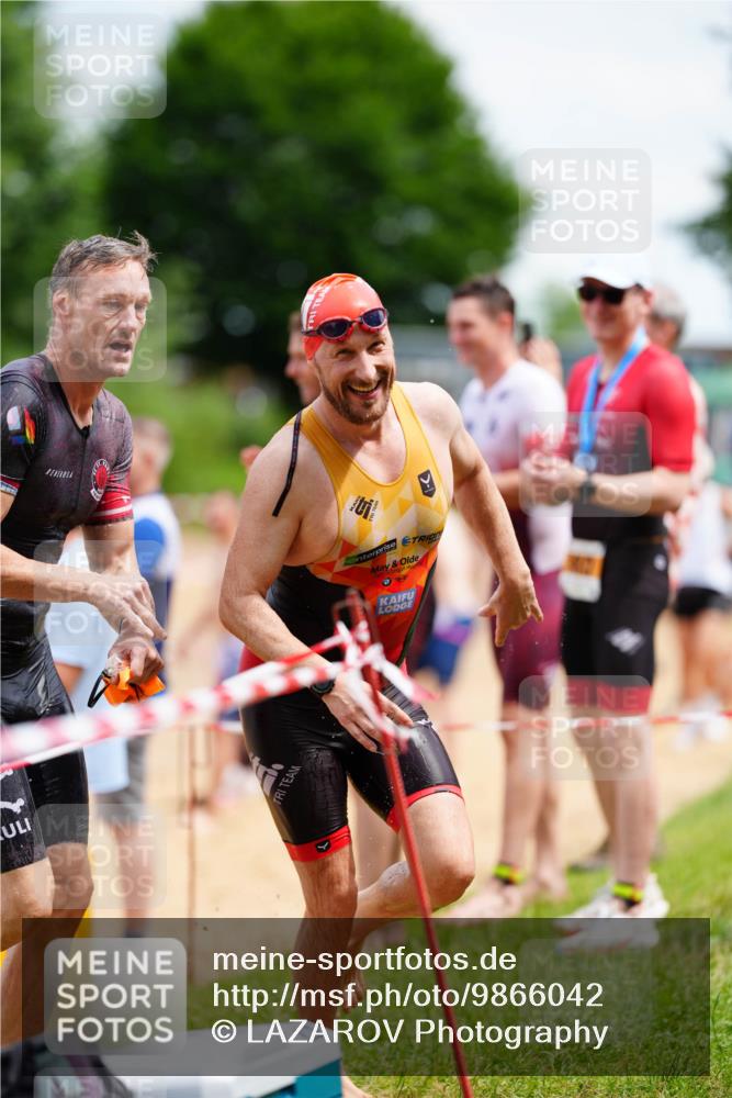 21.06.2026 - 29. Vierlanden-Triathlon LAZAROV Photography http://msf.ph/oto/9866042 21.06.2026 13:24:27 Schwimmen 1094, 1221 meine-sportfotos.de
