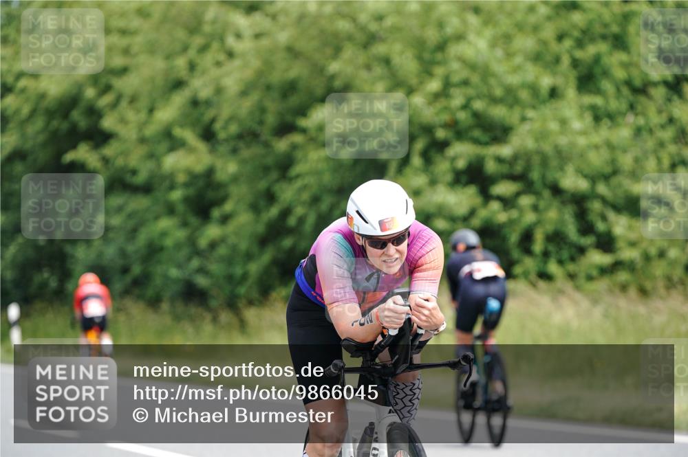 21.06.2026 - Viking Triathlon Michael Burmester http://msf.ph/oto/9866045 21.06.2026 12:03:24 Radfahren 65, 74, 102, 103, 161, 176, 194, 238, 247, 257, 270, 270, 271, 271, 287, 331, 426, 463, 475, 565, 569, 606, 631 meine-sportfotos.de