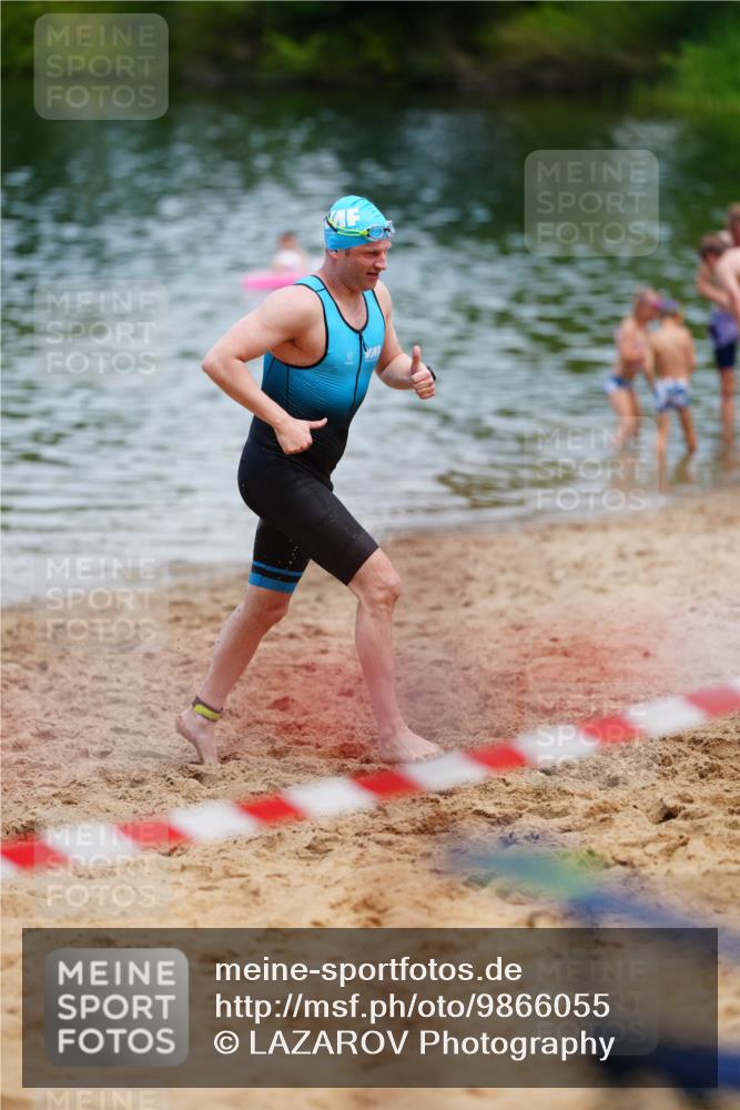 21.06.2026 - 29. Vierlanden-Triathlon LAZAROV Photography http://msf.ph/oto/9866055 21.06.2026 13:24:58 Schwimmen 1180, 1216 meine-sportfotos.de