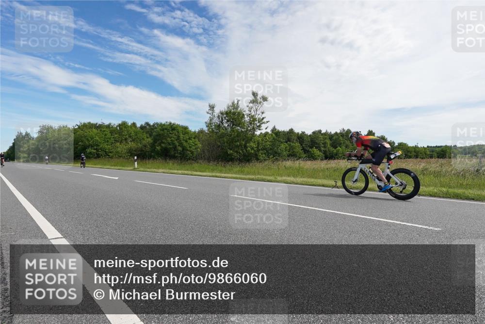 21.06.2026 - Viking Triathlon Michael Burmester http://msf.ph/oto/9866060 21.06.2026 11:22:48 Radfahren 174, 272, 305, 471, 564, 621 meine-sportfotos.de