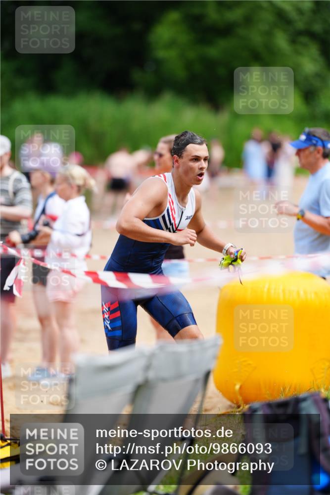 21.06.2026 - 29. Vierlanden-Triathlon LAZAROV Photography http://msf.ph/oto/9866093 21.06.2026 13:25:26 Schwimmen 1200, 1217 meine-sportfotos.de