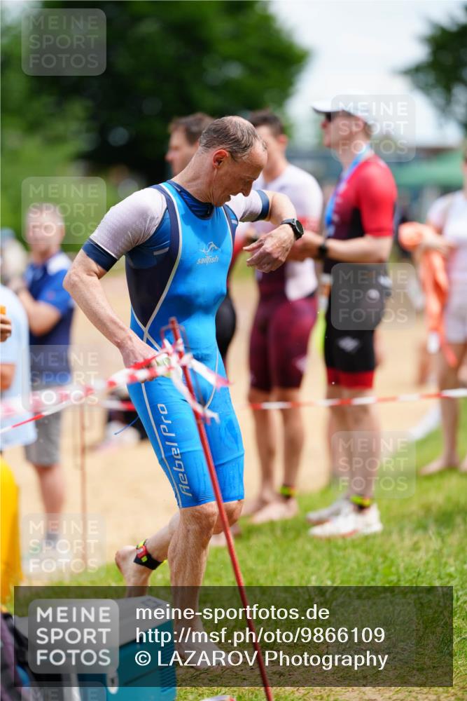 21.06.2026 - 29. Vierlanden-Triathlon LAZAROV Photography http://msf.ph/oto/9866109 21.06.2026 13:25:36 Schwimmen 1097, 1099, 1192, 1198, 1217 meine-sportfotos.de