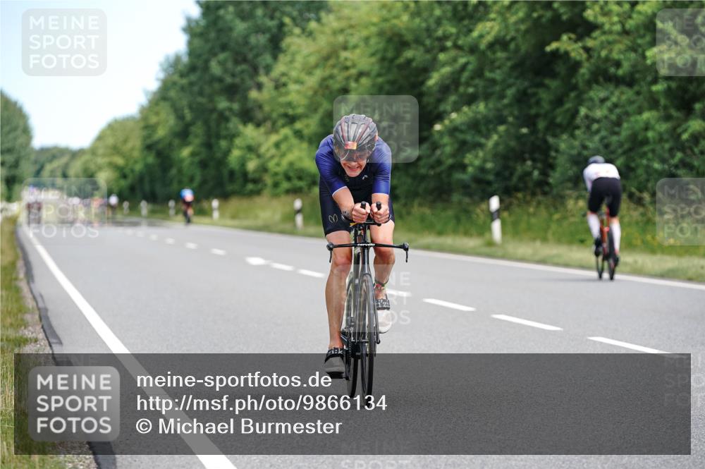 21.06.2026 - Viking Triathlon Michael Burmester http://msf.ph/oto/9866134 21.06.2026 12:04:00 Radfahren 116, 172, 205, 261, 465 meine-sportfotos.de