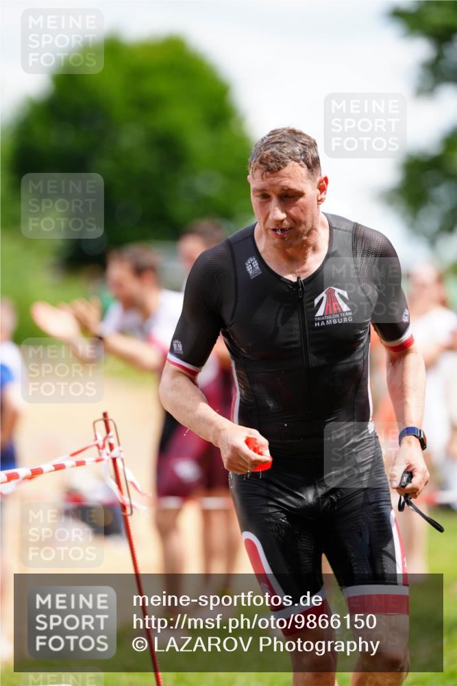 21.06.2026 - 29. Vierlanden-Triathlon LAZAROV Photography http://msf.ph/oto/9866150 21.06.2026 13:26:09 Schwimmen 1100, 1177, 1194, 1196, 1203, 1213, 1225 meine-sportfotos.de