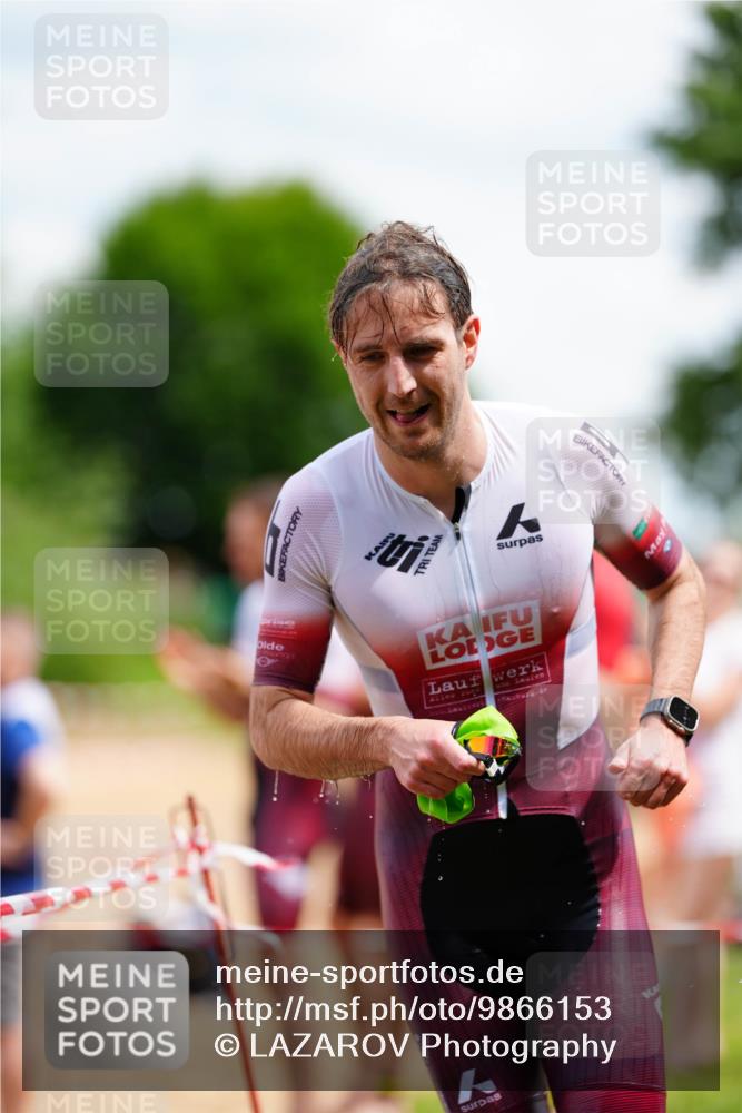 21.06.2026 - 29. Vierlanden-Triathlon LAZAROV Photography http://msf.ph/oto/9866153 21.06.2026 13:26:11 Schwimmen 1100, 1194, 1196, 1203, 1209, 1213, 1225 meine-sportfotos.de