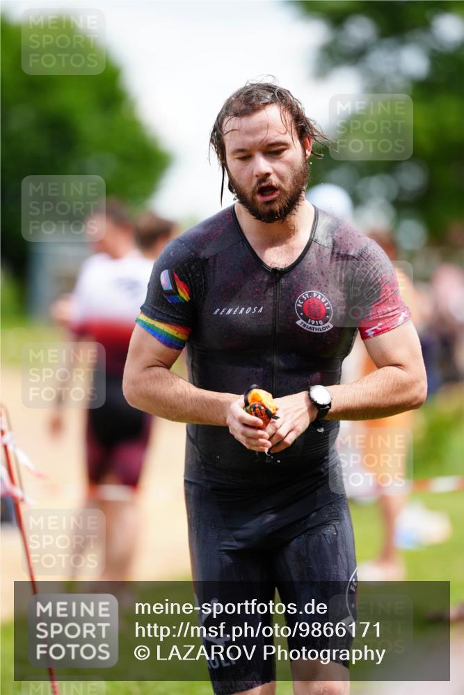 21.06.2026 - 29. Vierlanden-Triathlon LAZAROV Photography http://msf.ph/oto/9866171 21.06.2026 13:26:19 Schwimmen 1100, 1196, 1201, 1203, 1209, 1225 meine-sportfotos.de