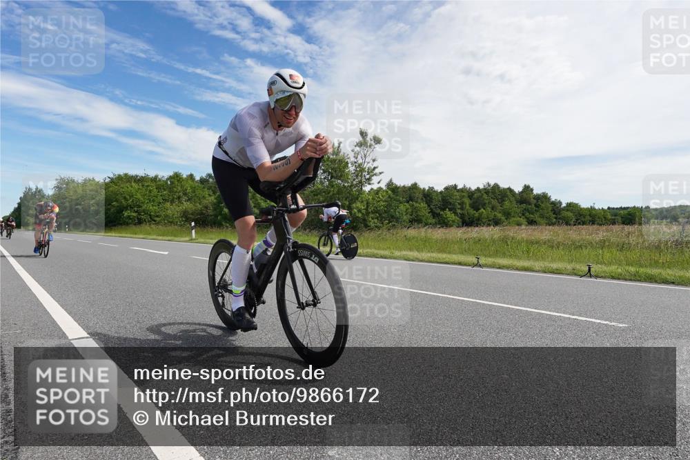 21.06.2026 - Viking Triathlon Michael Burmester http://msf.ph/oto/9866172 21.06.2026 11:24:21 Radfahren 16, 53, 89, 142, 182, 214, 226, 239, 362, 364, 424, 508 meine-sportfotos.de