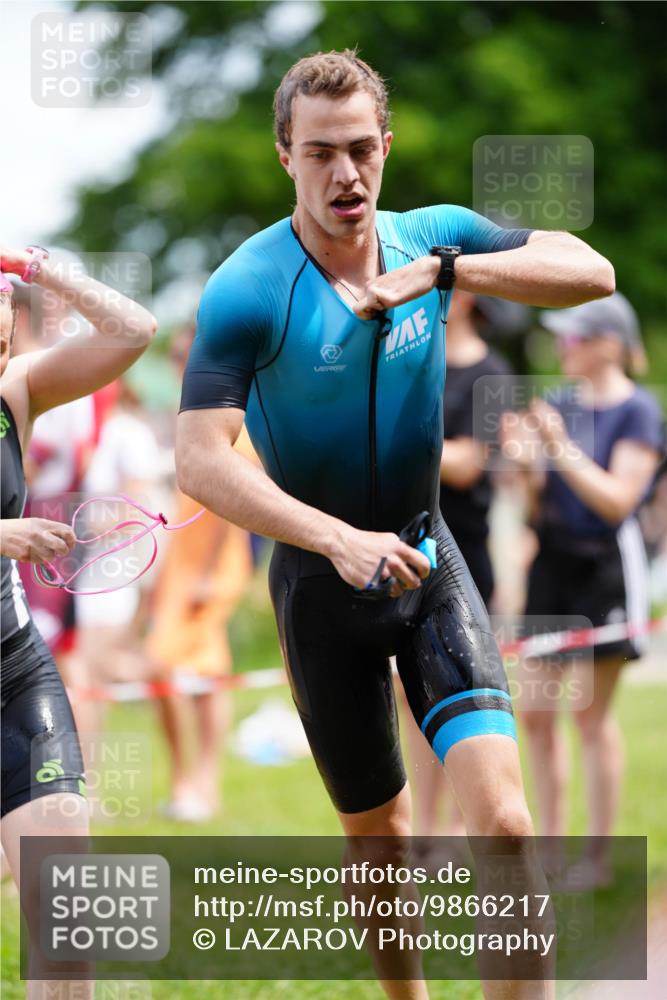 21.06.2026 - 29. Vierlanden-Triathlon LAZAROV Photography http://msf.ph/oto/9866217 21.06.2026 13:26:57 Schwimmen 1102, 1172, 1175, 1178, 1183, 1186, 1188, 1190, 1212, 1227 meine-sportfotos.de