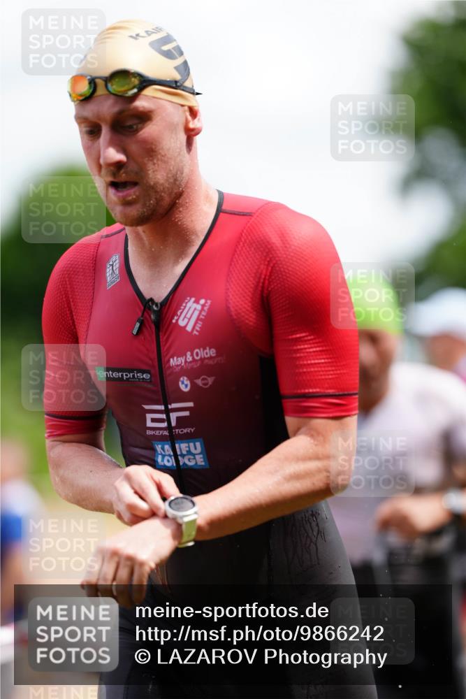 21.06.2026 - 29. Vierlanden-Triathlon LAZAROV Photography http://msf.ph/oto/9866242 21.06.2026 13:27:08 Schwimmen 1098, 1102, 1172, 1188, 1190, 1227 meine-sportfotos.de