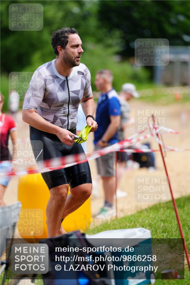 21.06.2026 - 29. Vierlanden-Triathlon LAZAROV Photography http://msf.ph/oto/9866258 21.06.2026 13:27:20 Schwimmen 1095, 1171, 1174, 1199, 1224 meine-sportfotos.de