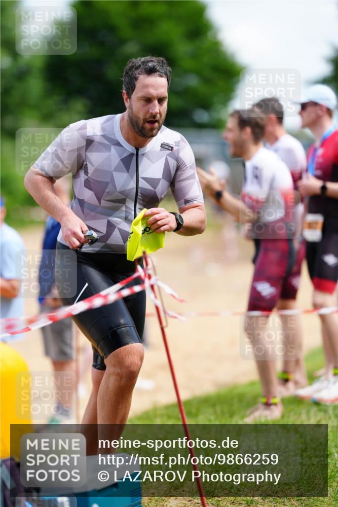 21.06.2026 - 29. Vierlanden-Triathlon LAZAROV Photography http://msf.ph/oto/9866259 21.06.2026 13:27:20 Schwimmen 1095, 1171, 1174, 1199, 1224 meine-sportfotos.de