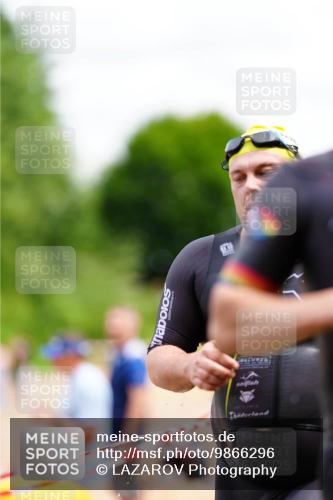 21.06.2026 - 29. Vierlanden-Triathlon LAZAROV Photography http://msf.ph/oto/9866296 21.06.2026 13:27:38 Schwimmen 1168, 1202, 1210, 1226 meine-sportfotos.de