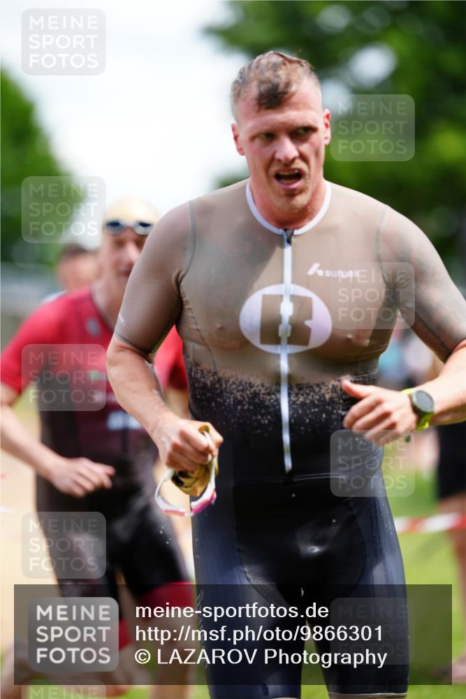 21.06.2026 - 29. Vierlanden-Triathlon LAZAROV Photography http://msf.ph/oto/9866301 21.06.2026 13:27:43 Schwimmen 1168, 1193, 1202, 1210, 1226 meine-sportfotos.de