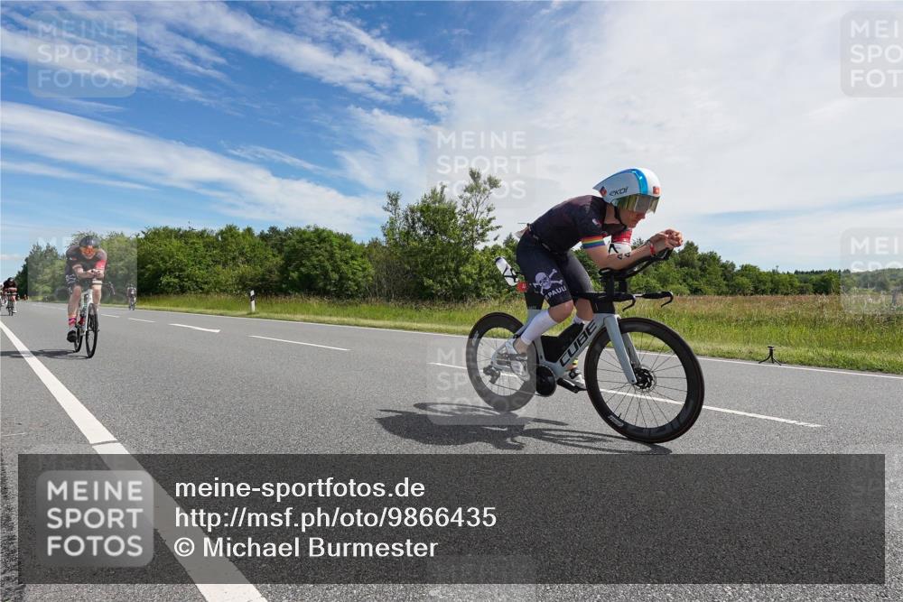 21.06.2026 - Viking Triathlon Michael Burmester http://msf.ph/oto/9866435 21.06.2026 11:27:17 Radfahren 41, 44, 63, 74, 87, 94, 111, 154, 162, 163, 166, 227, 266, 275, 411, 484, 522, 649, 651, 665, 668 meine-sportfotos.de