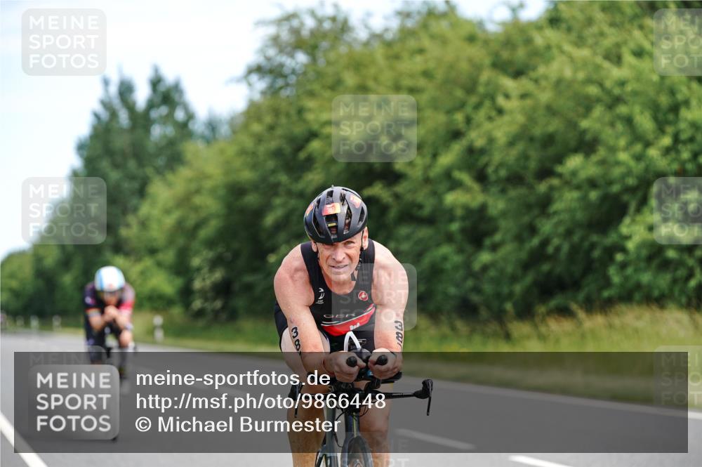 21.06.2026 - Viking Triathlon Michael Burmester http://msf.ph/oto/9866448 21.06.2026 12:07:24 Radfahren 44, 97, 118, 163, 166, 226, 245, 267, 316, 387, 419, 562, 562, 608 meine-sportfotos.de
