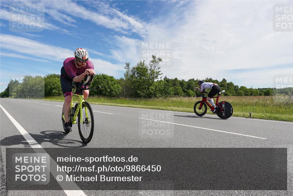21.06.2026 - Viking Triathlon Michael Burmester http://msf.ph/oto/9866450 21.06.2026 11:27:34 Radfahren 301, 357, 417, 417, 513, 567, 649, 665 meine-sportfotos.de