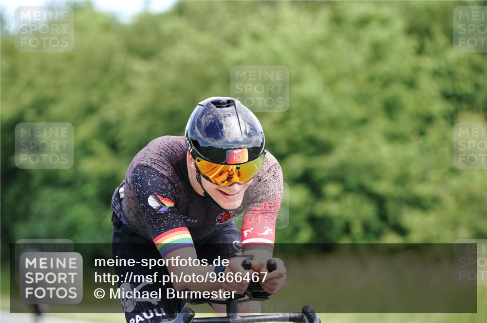 21.06.2026 - Viking Triathlon Michael Burmester http://msf.ph/oto/9866467 21.06.2026 12:07:36 Radfahren 90, 97, 118, 163, 211, 226, 245, 245, 422, 562, 562, 621 meine-sportfotos.de