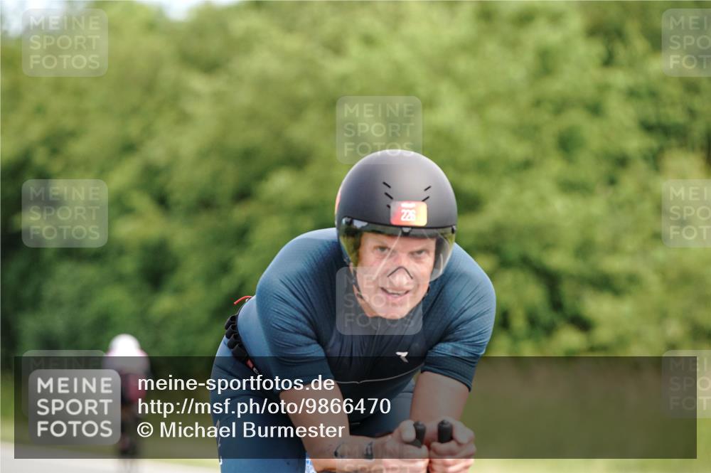 21.06.2026 - Viking Triathlon Michael Burmester http://msf.ph/oto/9866470 21.06.2026 12:07:37 Radfahren 90, 97, 118, 163, 211, 226, 245, 245, 422, 562, 562, 621 meine-sportfotos.de
