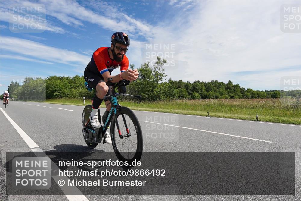 21.06.2026 - Viking Triathlon Michael Burmester http://msf.ph/oto/9866492 21.06.2026 11:28:10 Radfahren 38, 72, 95, 186, 241, 355, 422, 439, 655 meine-sportfotos.de