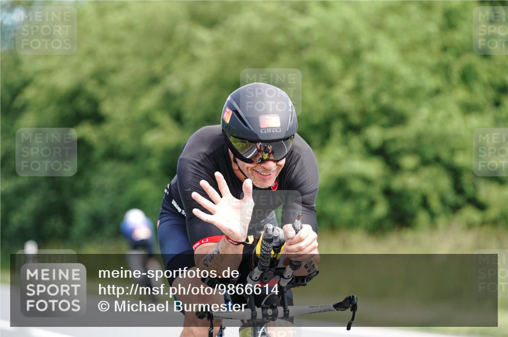 21.06.2026 - Viking Triathlon Michael Burmester http://msf.ph/oto/9866614 21.06.2026 12:10:02 Radfahren 185, 298, 378, 460, 471, 484, 522 meine-sportfotos.de