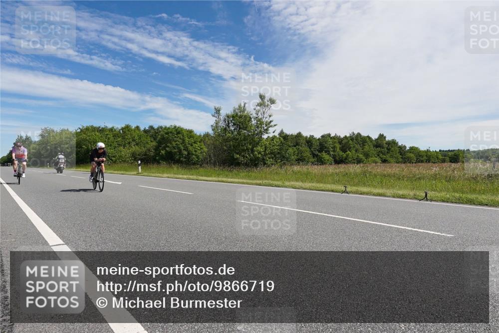 21.06.2026 - Viking Triathlon Michael Burmester http://msf.ph/oto/9866719 21.06.2026 11:32:33 Radfahren 22, 33, 114, 153, 168, 351, 392, 398, 400, 447, 511, 530, 627, 636, 637, 666 meine-sportfotos.de