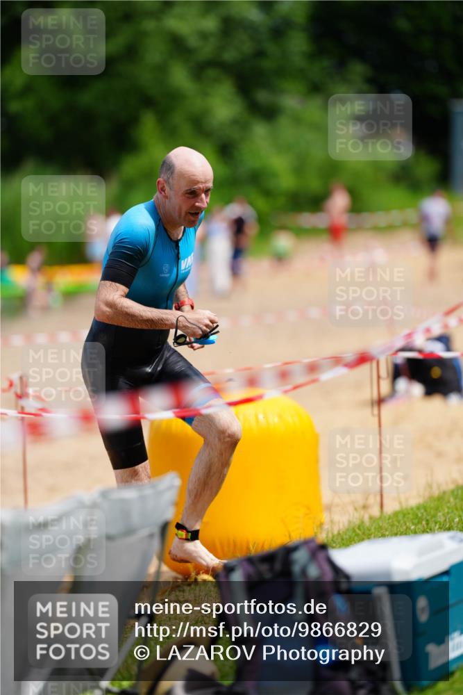 21.06.2026 - 29. Vierlanden-Triathlon LAZAROV Photography http://msf.ph/oto/9866829 21.06.2026 13:30:04 Schwimmen 1182, 1189 meine-sportfotos.de