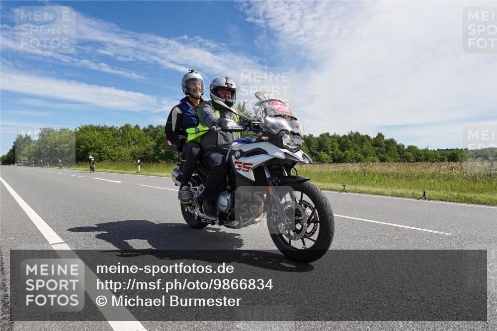 21.06.2026 - Viking Triathlon Michael Burmester http://msf.ph/oto/9866834 21.06.2026 11:34:59 Radfahren 9, 217, 231, 278, 345 meine-sportfotos.de