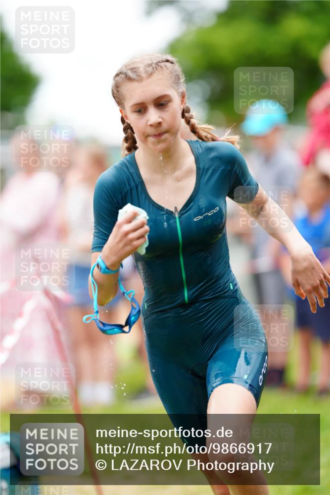 21.06.2026 - 29. Vierlanden-Triathlon LAZAROV Photography http://msf.ph/oto/9866917 21.06.2026 14:35:53 Schwimmen  meine-sportfotos.de