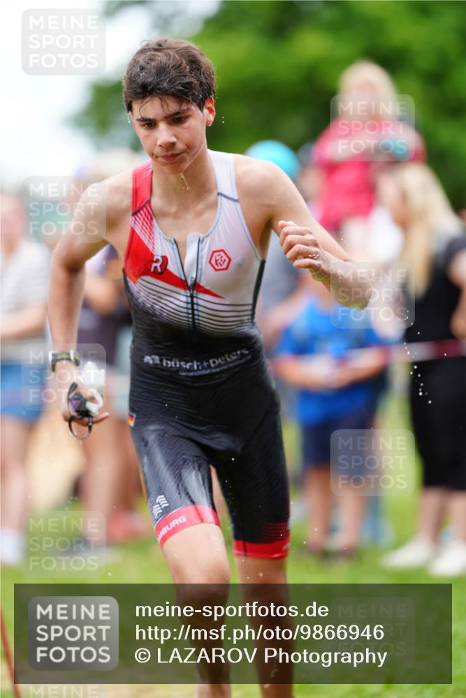 21.06.2026 - 29. Vierlanden-Triathlon LAZAROV Photography http://msf.ph/oto/9866946 21.06.2026 14:36:21 Schwimmen 1232, 1247, 1250, 1252 meine-sportfotos.de