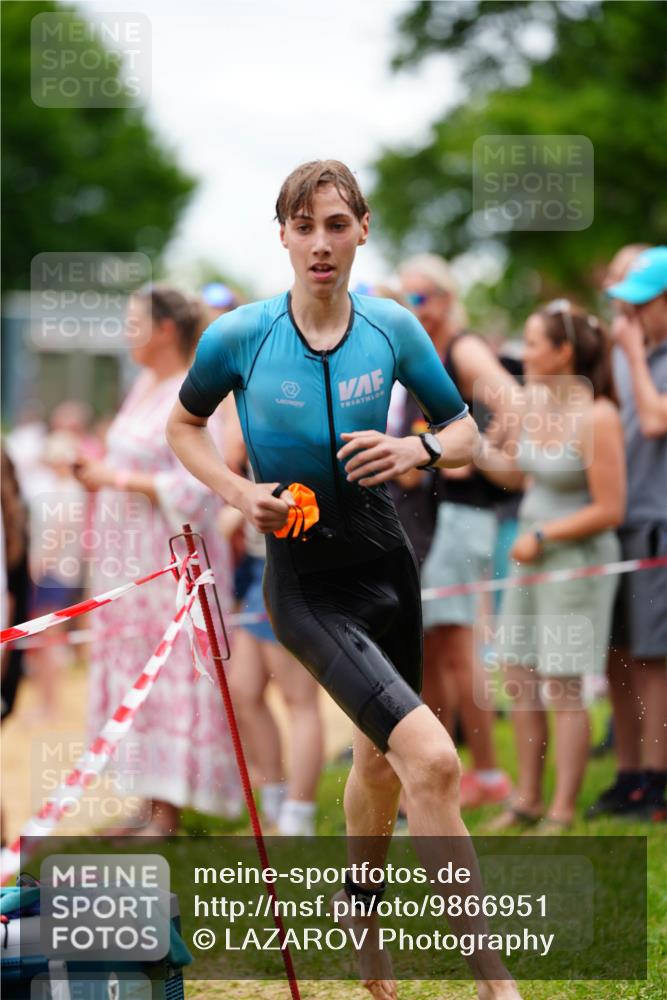 21.06.2026 - 29. Vierlanden-Triathlon LAZAROV Photography http://msf.ph/oto/9866951 21.06.2026 14:36:23 Schwimmen 1232, 1239, 1247, 1250, 1252, 1262 meine-sportfotos.de
