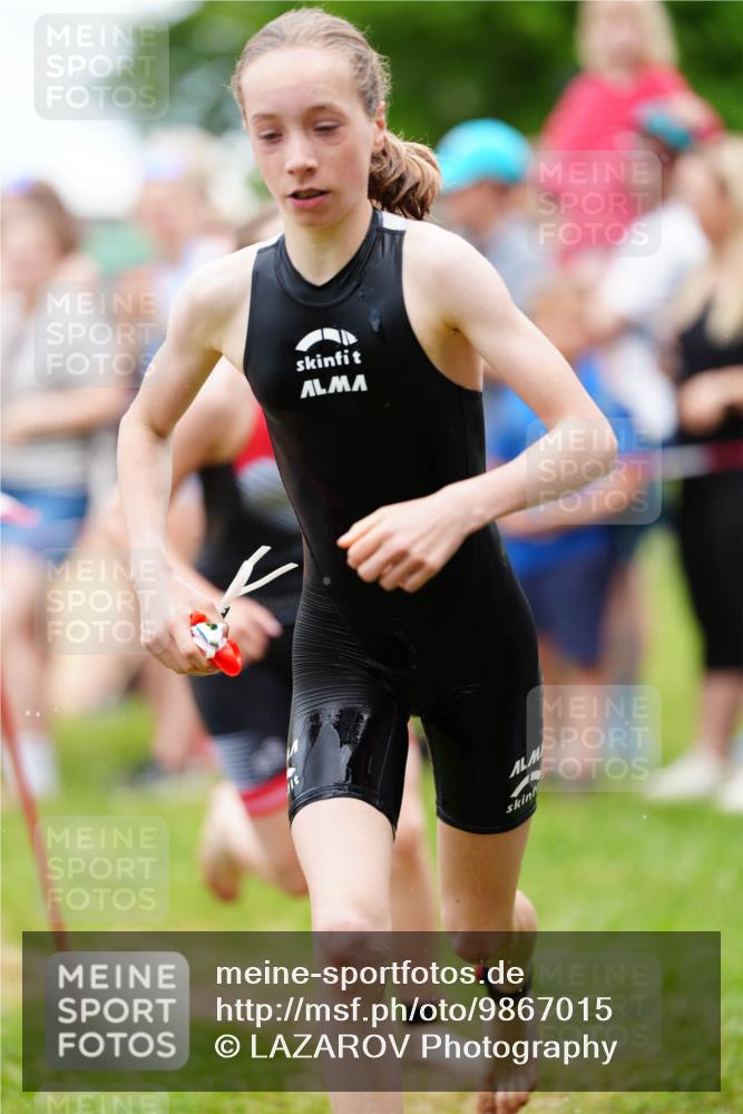21.06.2026 - 29. Vierlanden-Triathlon LAZAROV Photography http://msf.ph/oto/9867015 21.06.2026 14:36:54 Schwimmen 1260, 1265, 1266, 1272, 1273, 1275, 1278, 1282, 1284, 1290 meine-sportfotos.de