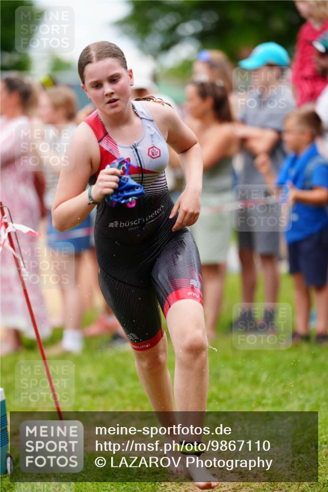 21.06.2026 - 29. Vierlanden-Triathlon LAZAROV Photography http://msf.ph/oto/9867110 21.06.2026 14:38:28 Schwimmen 1238, 1241, 1242, 1243, 1244, 1259, 1261, 1264, 1277, 1292, 1294 meine-sportfotos.de