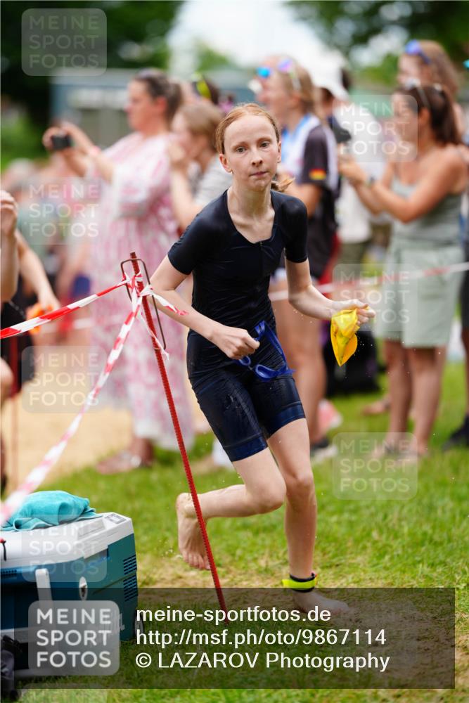 21.06.2026 - 29. Vierlanden-Triathlon LAZAROV Photography http://msf.ph/oto/9867114 21.06.2026 14:38:31 Schwimmen 1238, 1241, 1242, 1243, 1244, 1259, 1261, 1274, 1277, 1279, 1292, 1294 meine-sportfotos.de