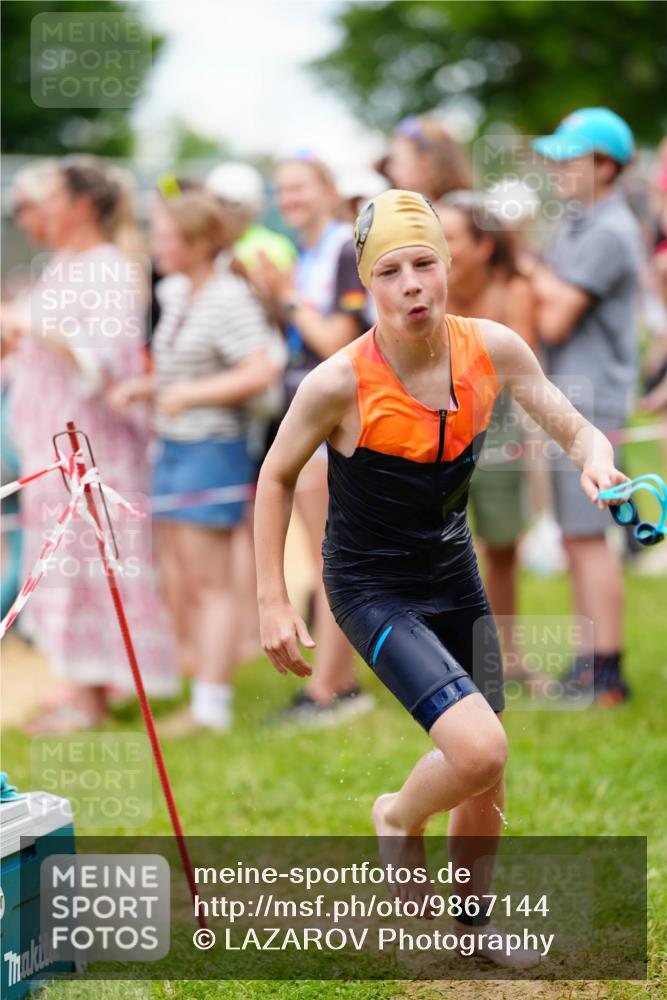 21.06.2026 - 29. Vierlanden-Triathlon LAZAROV Photography http://msf.ph/oto/9867144 21.06.2026 14:38:43 Schwimmen 1238, 1271, 1274, 1279, 1294 meine-sportfotos.de