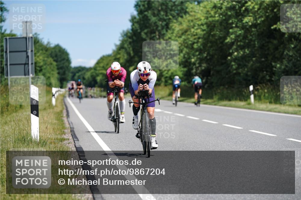 21.06.2026 - Viking Triathlon Michael Burmester http://msf.ph/oto/9867204 21.06.2026 12:16:25 Radfahren 22, 153, 264, 309, 333, 377, 405, 511, 519, 538 meine-sportfotos.de