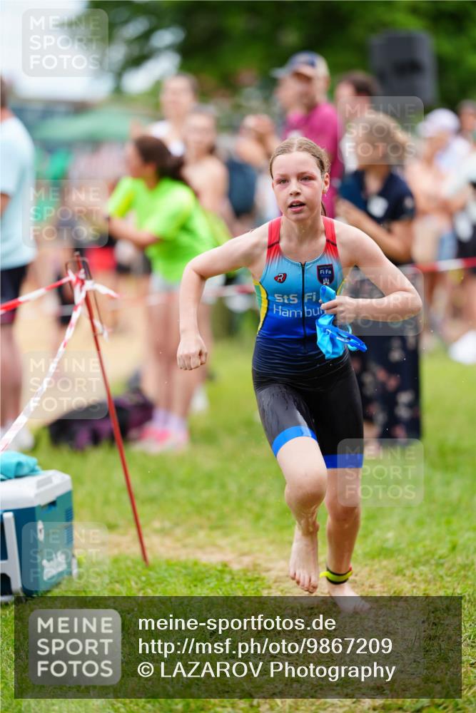 21.06.2026 - 29. Vierlanden-Triathlon LAZAROV Photography http://msf.ph/oto/9867209 21.06.2026 14:48:36 Schwimmen  meine-sportfotos.de
