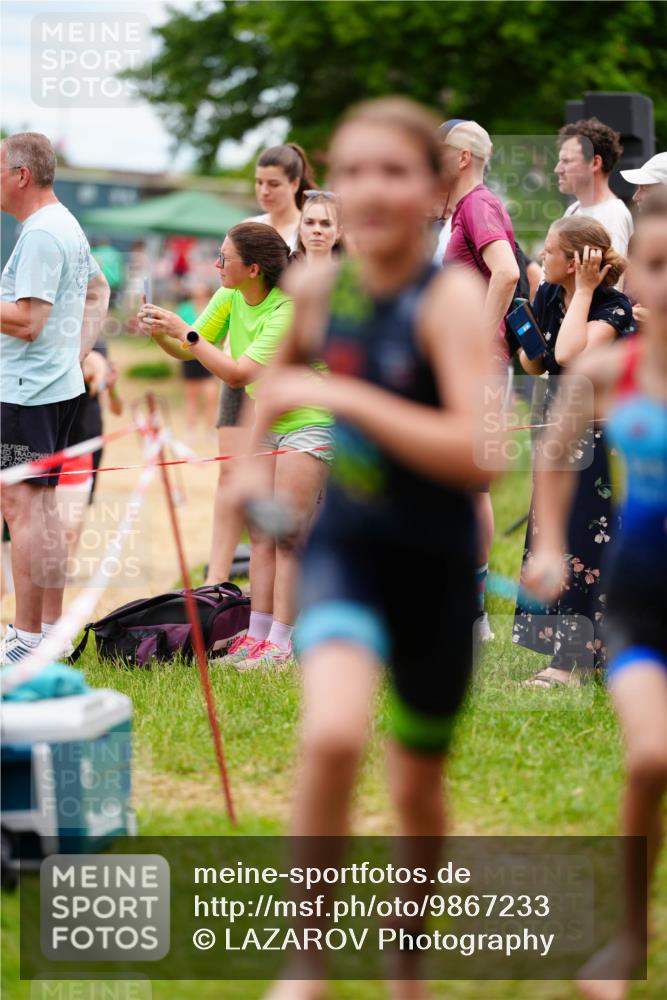 21.06.2026 - 29. Vierlanden-Triathlon LAZAROV Photography http://msf.ph/oto/9867233 21.06.2026 14:48:52 Schwimmen  meine-sportfotos.de