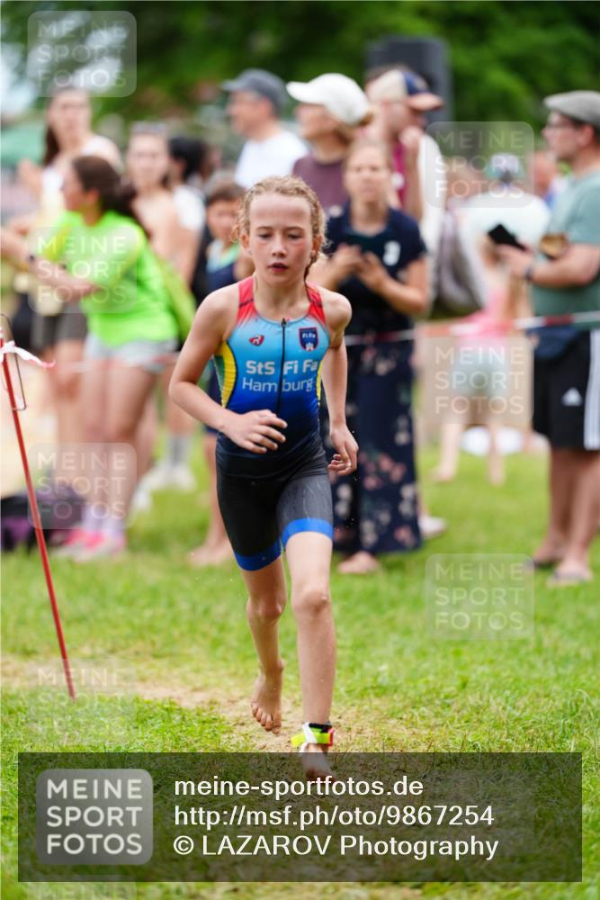 21.06.2026 - 29. Vierlanden-Triathlon LAZAROV Photography http://msf.ph/oto/9867254 21.06.2026 14:49:06 Schwimmen  meine-sportfotos.de