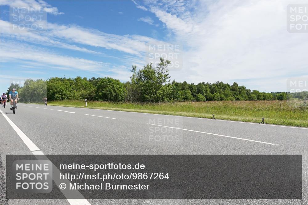 21.06.2026 - Viking Triathlon Michael Burmester http://msf.ph/oto/9867264 21.06.2026 11:38:05 Radfahren 13, 17, 30, 48, 54, 170, 200, 230, 238, 249, 251, 310, 343, 391, 444, 472, 534, 568, 620, 635, 644 meine-sportfotos.de