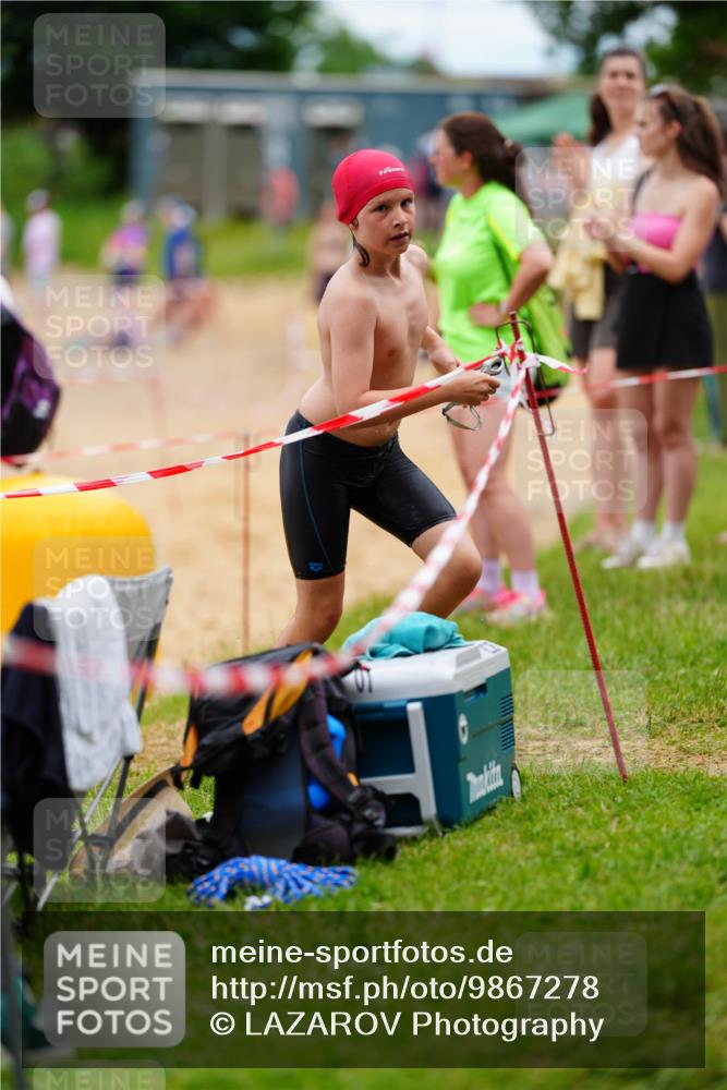 21.06.2026 - 29. Vierlanden-Triathlon LAZAROV Photography http://msf.ph/oto/9867278 21.06.2026 14:49:38 Schwimmen  meine-sportfotos.de