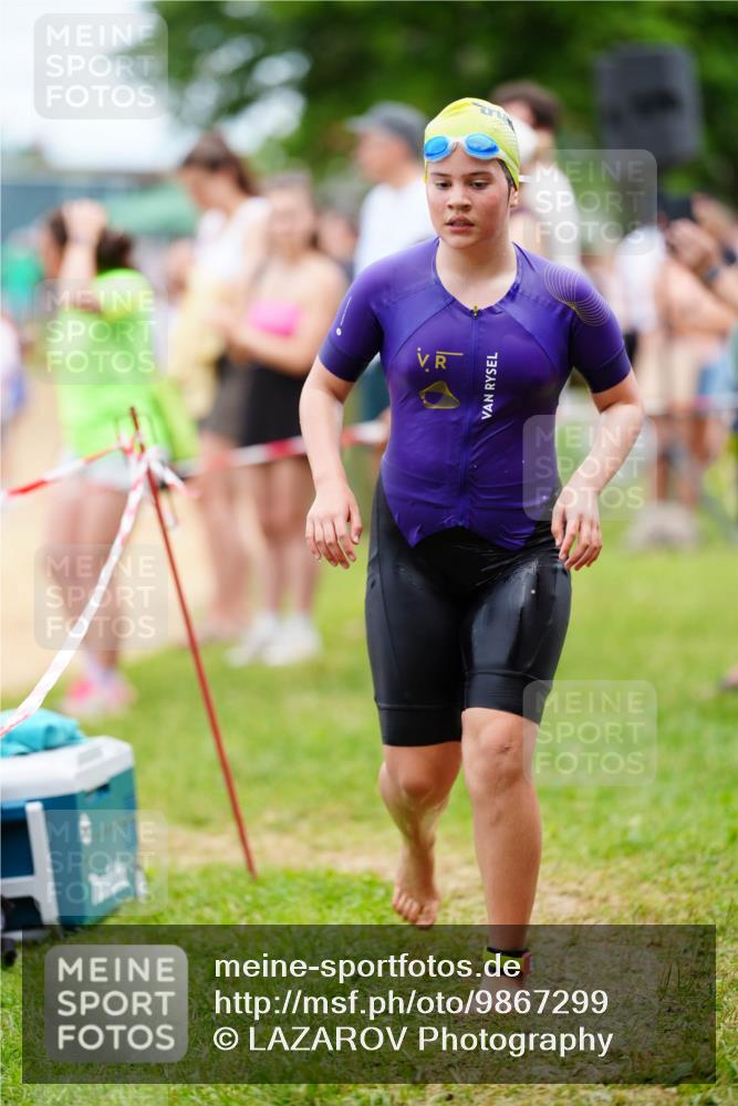 21.06.2026 - 29. Vierlanden-Triathlon LAZAROV Photography http://msf.ph/oto/9867299 21.06.2026 14:49:46 Schwimmen  meine-sportfotos.de