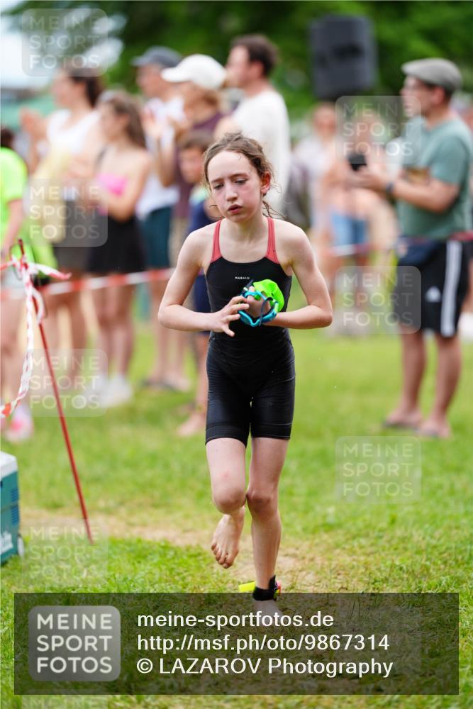 21.06.2026 - 29. Vierlanden-Triathlon LAZAROV Photography http://msf.ph/oto/9867314 21.06.2026 14:50:07 Schwimmen  meine-sportfotos.de