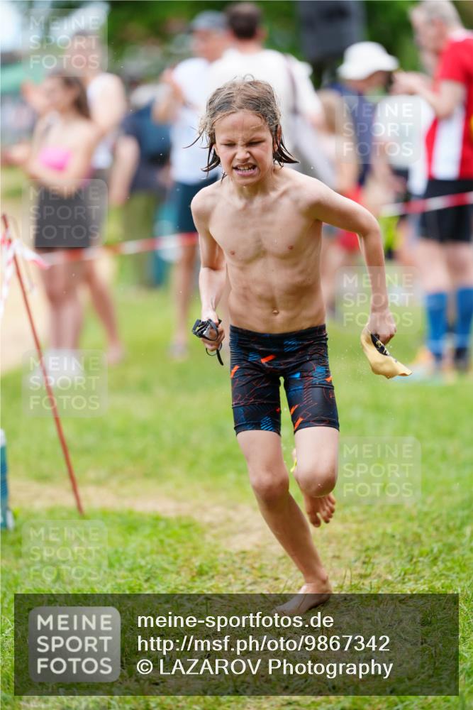 21.06.2026 - 29. Vierlanden-Triathlon LAZAROV Photography http://msf.ph/oto/9867342 21.06.2026 14:50:35 Schwimmen  meine-sportfotos.de