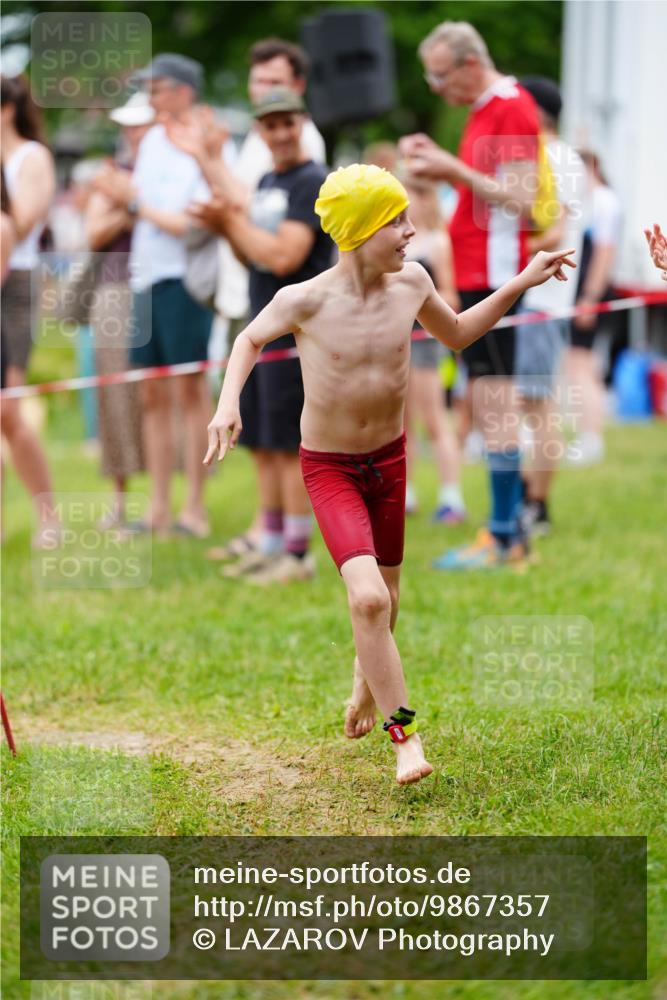 21.06.2026 - 29. Vierlanden-Triathlon LAZAROV Photography http://msf.ph/oto/9867357 21.06.2026 14:50:45 Schwimmen  meine-sportfotos.de