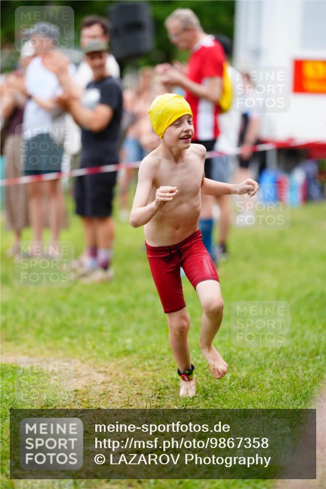 21.06.2026 - 29. Vierlanden-Triathlon LAZAROV Photography http://msf.ph/oto/9867358 21.06.2026 14:50:45 Schwimmen  meine-sportfotos.de