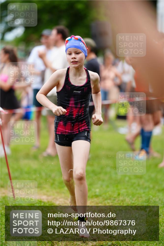 21.06.2026 - 29. Vierlanden-Triathlon LAZAROV Photography http://msf.ph/oto/9867376 21.06.2026 14:51:01 Schwimmen 1309 meine-sportfotos.de